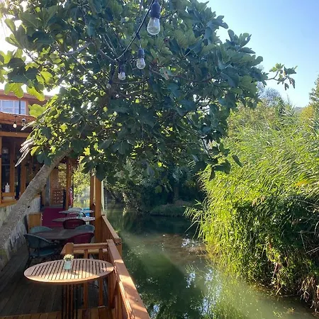 Three Palms Apartament