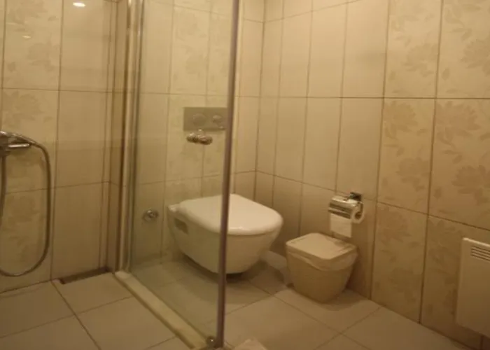 דירה Three Palms אקיאקה